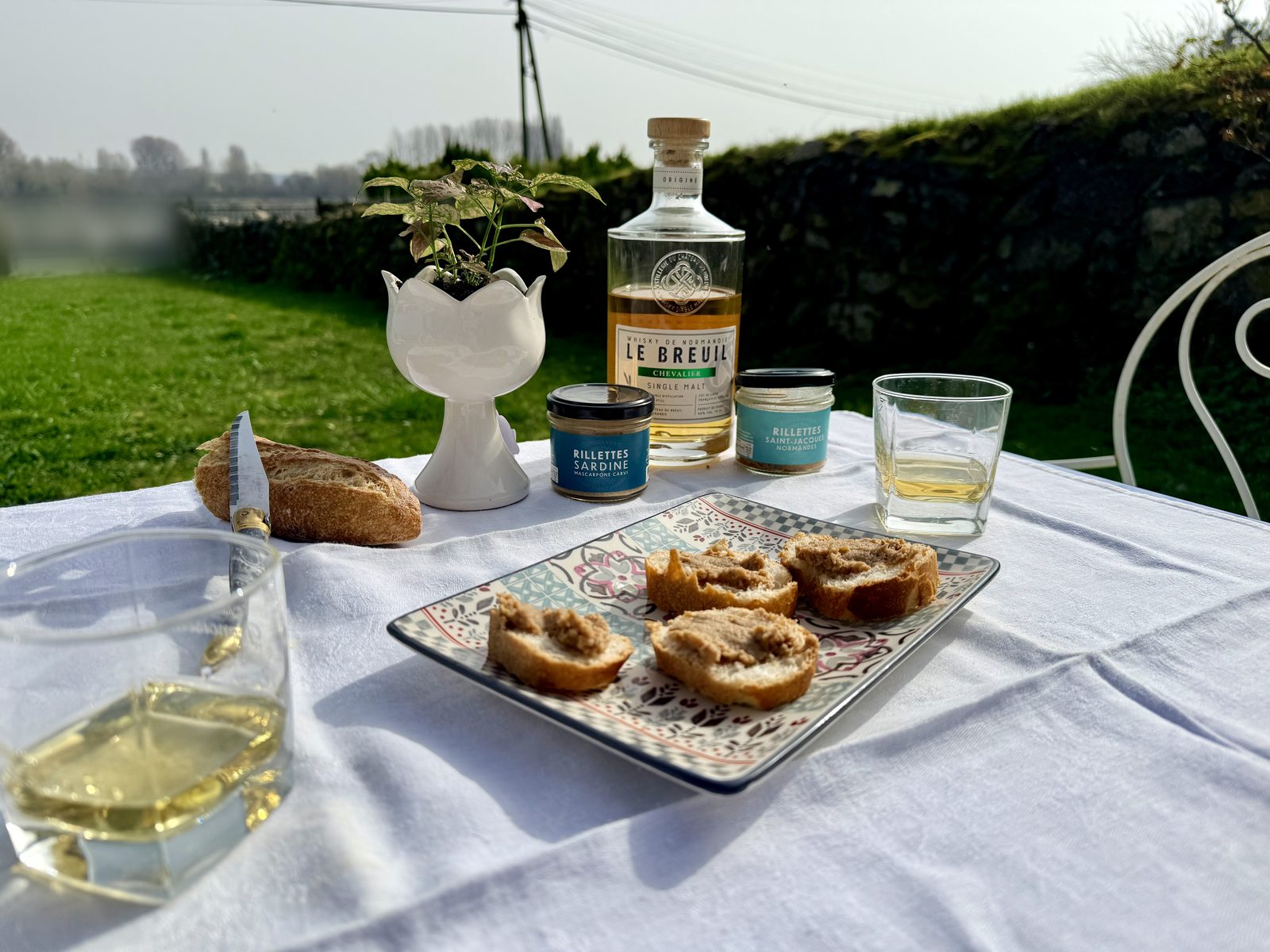 Dégustation terroir : whisky Le Breuil et rillettes normandes
